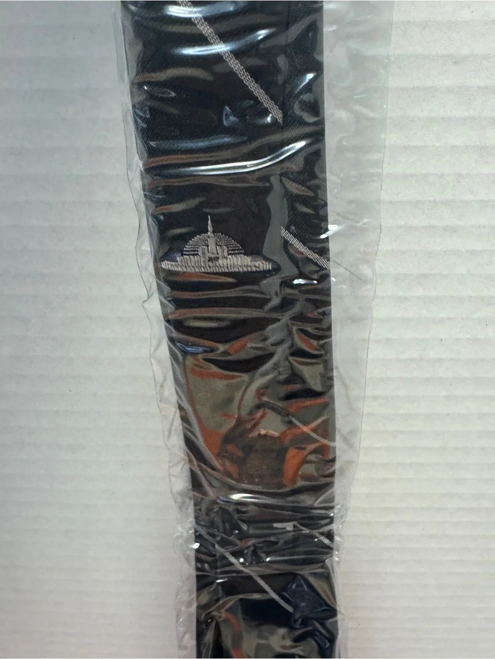 Tower City Center Cleveland Ohio Men’s Tie. NEW
